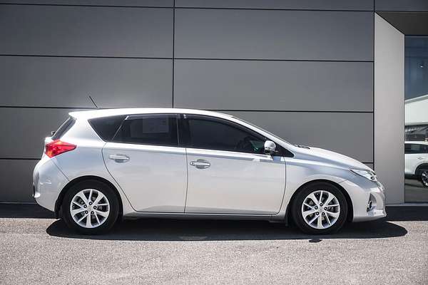 2014 Toyota Corolla Ascent Sport ZRE182R