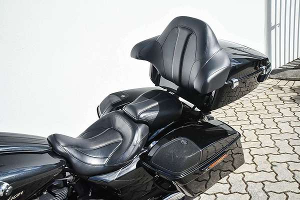2017 Harley-Davidson CVO STREET GLID E