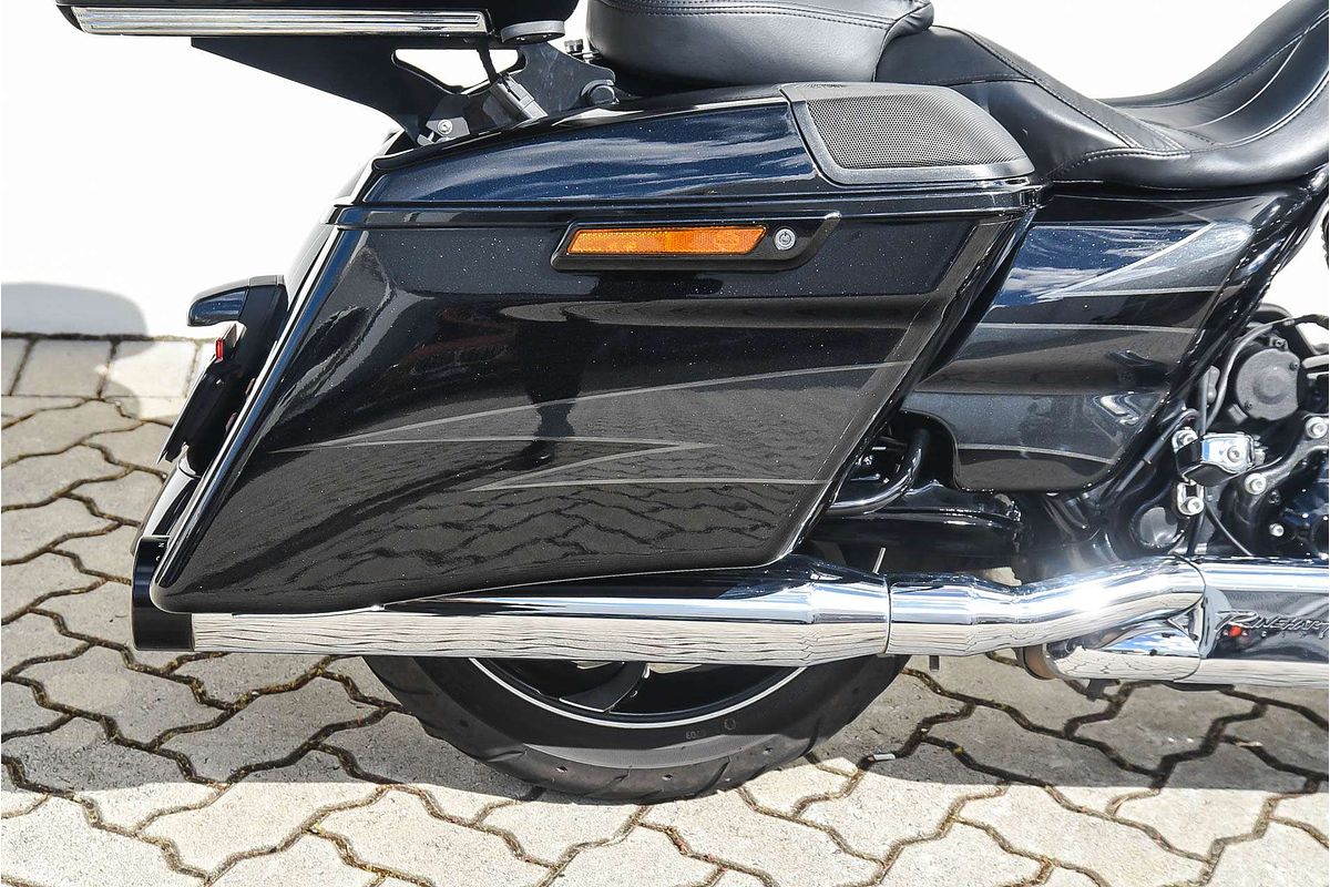 2017 Harley-Davidson CVO STREET GLID E
