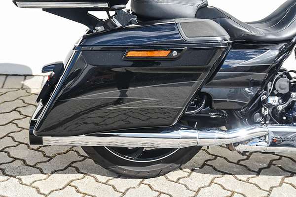 2017 Harley-Davidson CVO STREET GLID E
