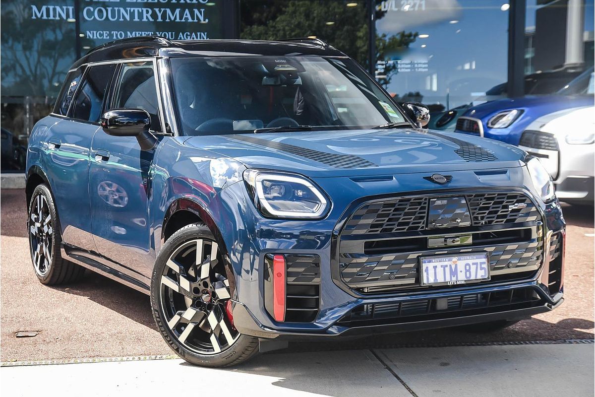 2025 MINI Countryman JCW Favoured U25