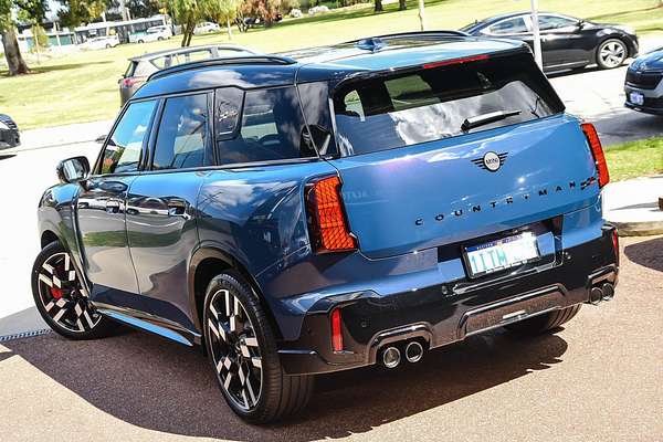 2025 MINI Countryman JCW Favoured U25