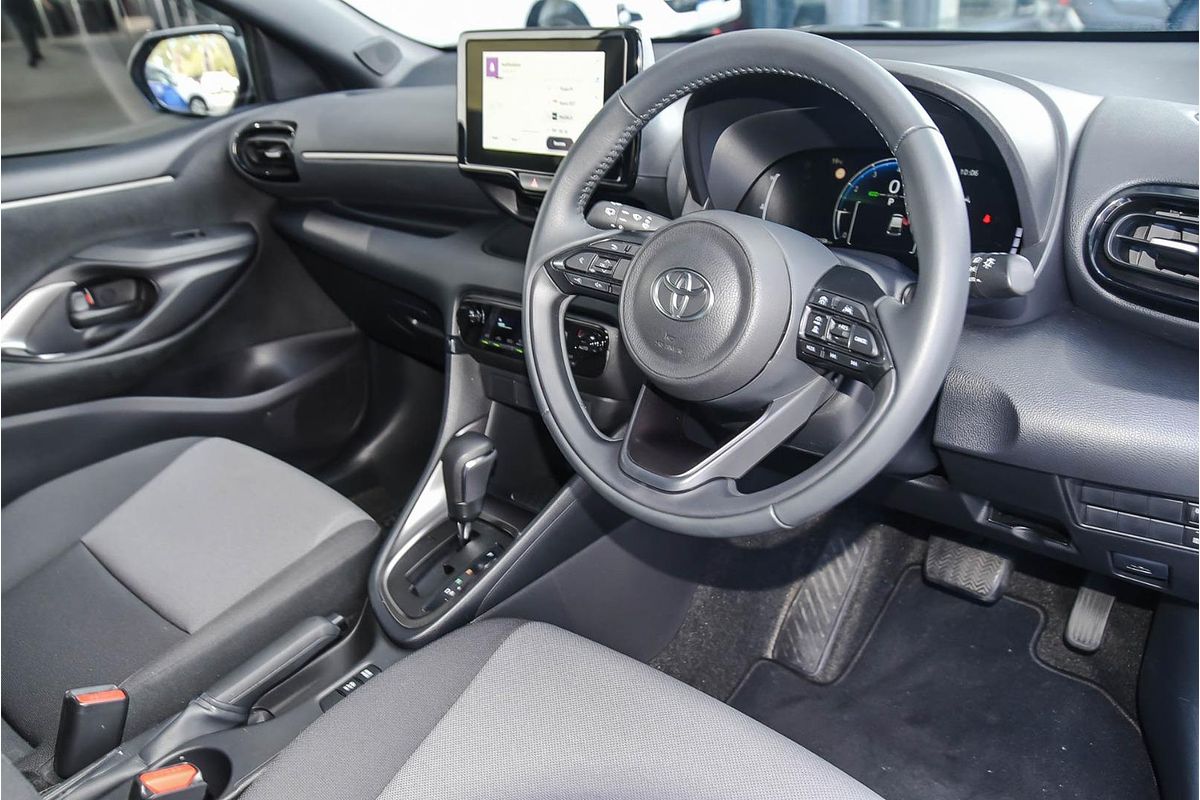 2024 Toyota Yaris SX MXPA10R