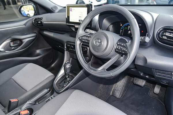 2024 Toyota Yaris SX MXPA10R