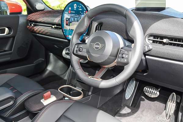 2025 MINI Cooper JCW Favoured F66
