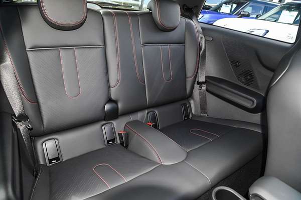 2025 MINI Cooper JCW Favoured F66