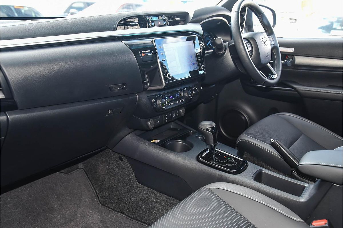 2024 Toyota Hilux Rogue 48V GUN126R 4X4