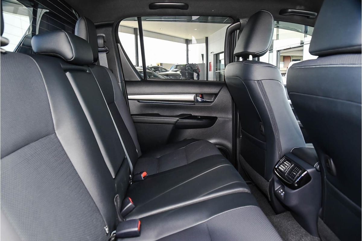 2024 Toyota Hilux Rogue 48V GUN126R 4X4