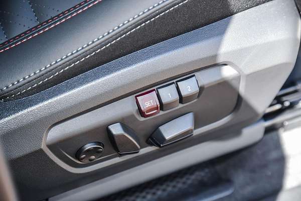 2025 MINI Countryman JCW Favoured U25