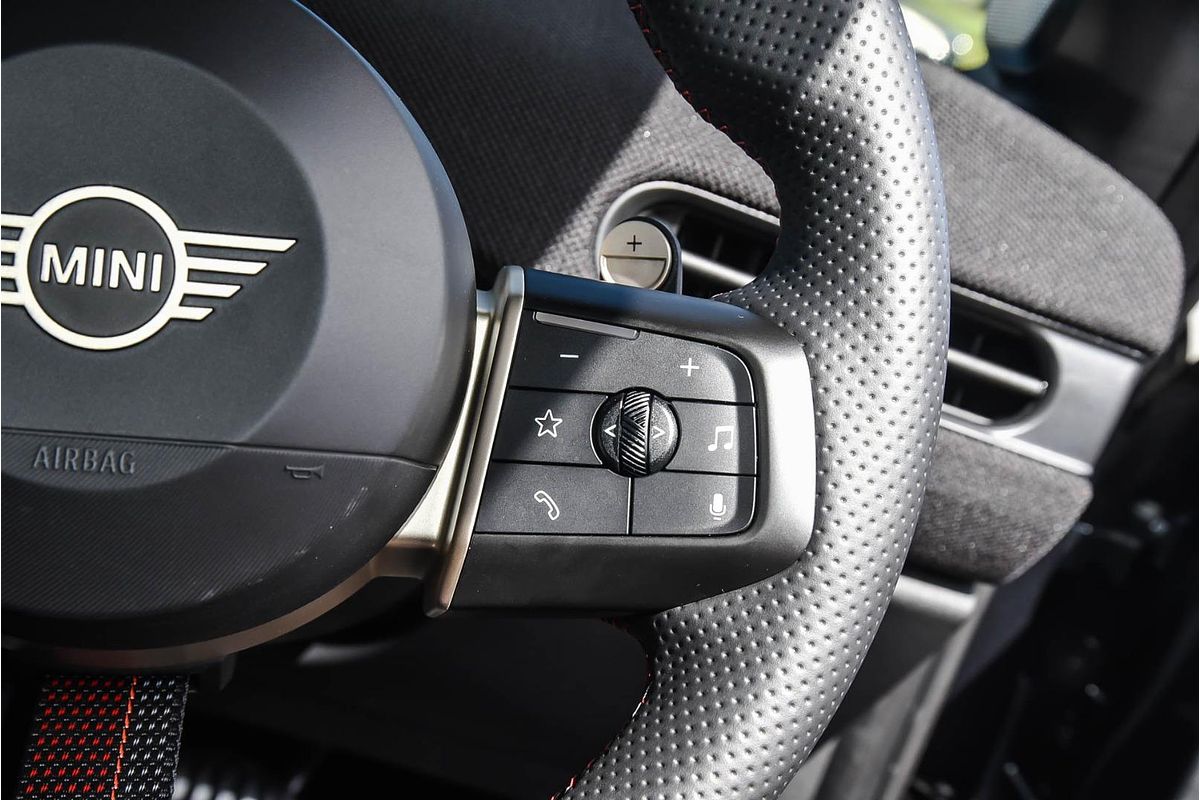 2025 MINI Cooper JCW Favoured F66