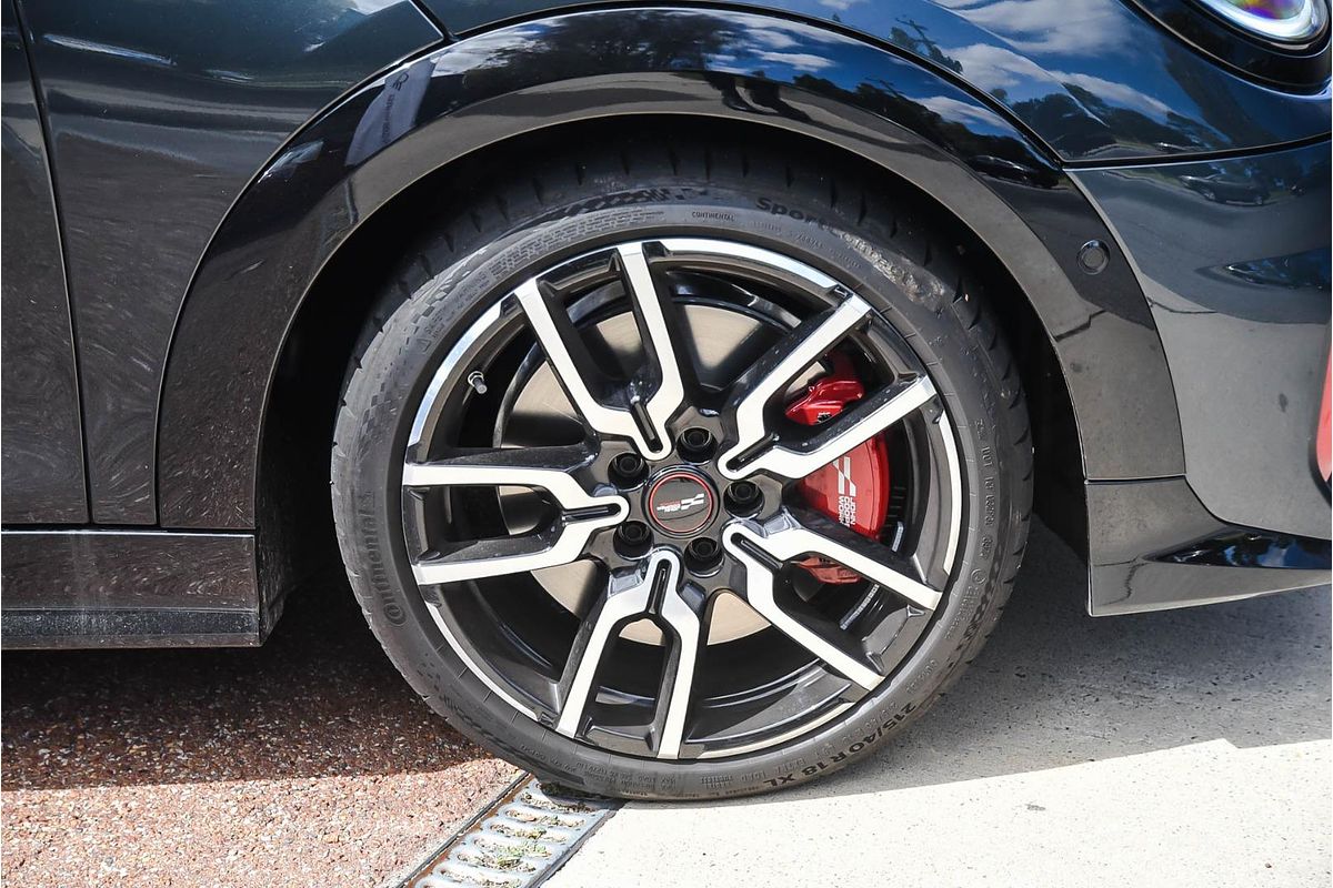 2025 MINI Cooper JCW Favoured F66
