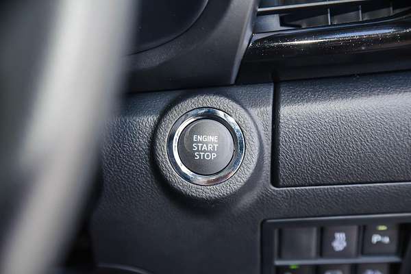 2024 Toyota Hilux Rogue 48V GUN126R 4X4