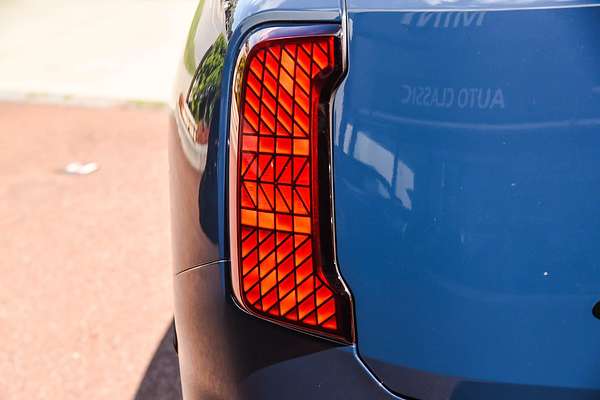 2025 MINI Countryman JCW Favoured U25