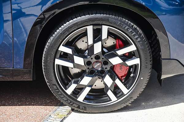 2025 MINI Countryman JCW Favoured U25
