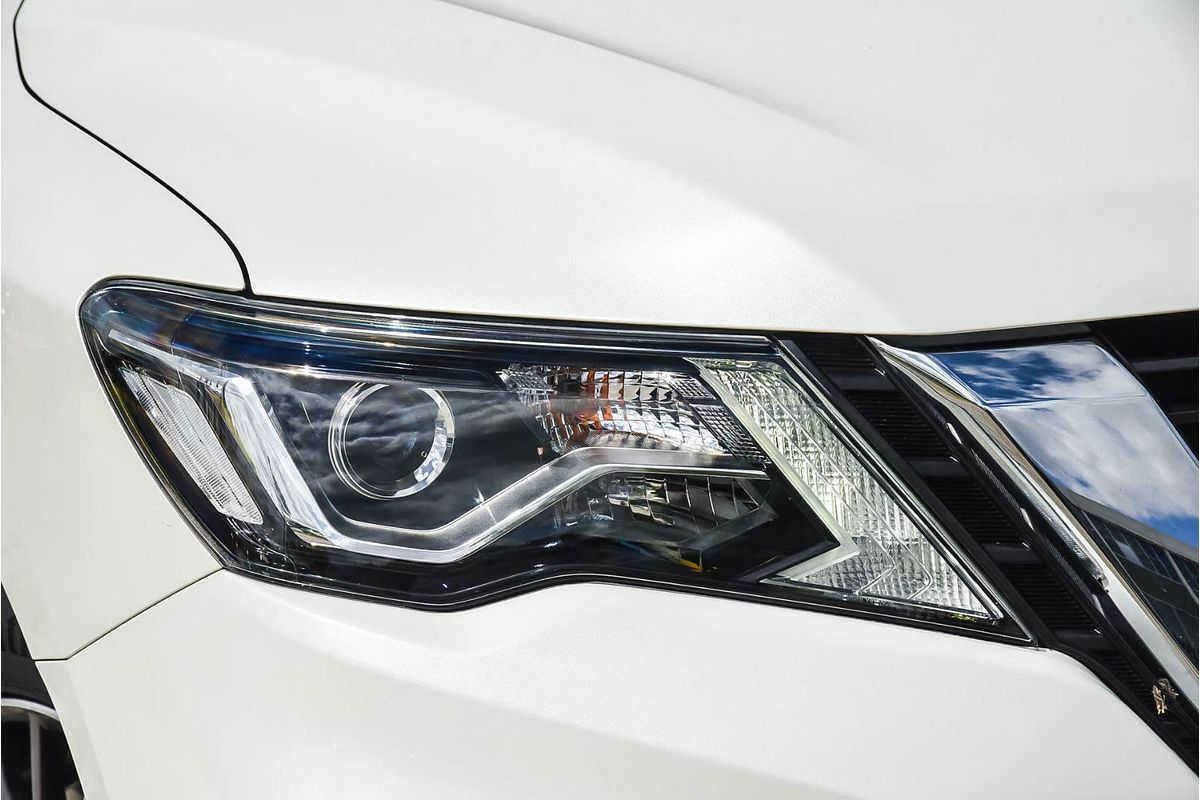 2019 Nissan Pathfinder ST R52 Series III