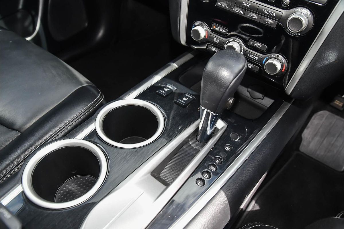 2019 Nissan Pathfinder ST R52 Series III