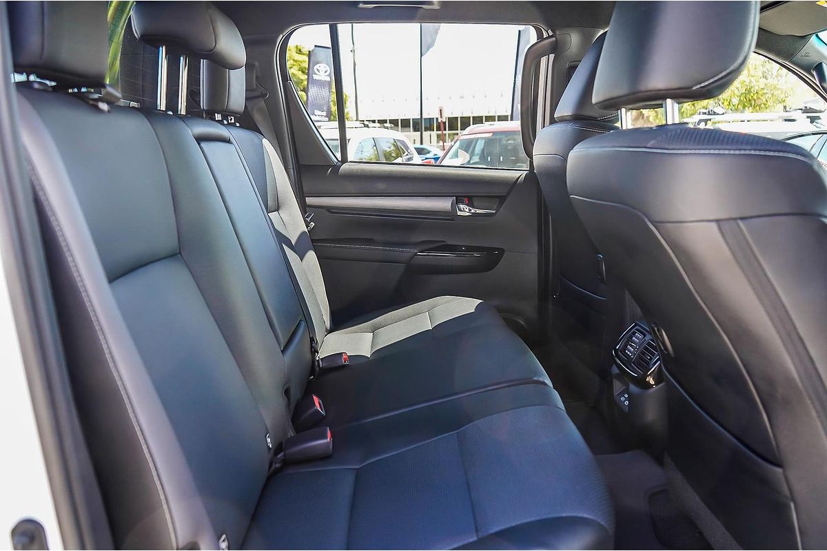 2024 Toyota Hilux Rogue 48V GUN126R