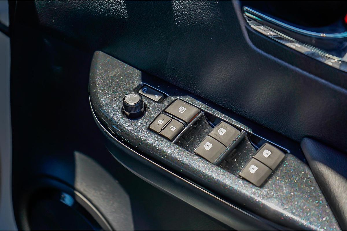 2024 Toyota Hilux Rogue 48V GUN126R