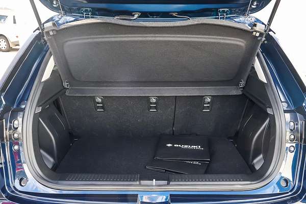 2025 Suzuki Fronx Hybrid KW