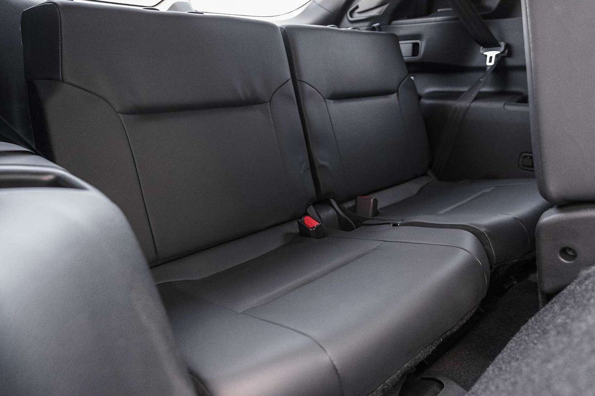 2023 Mitsubishi Outlander Exceed Tourer ZM