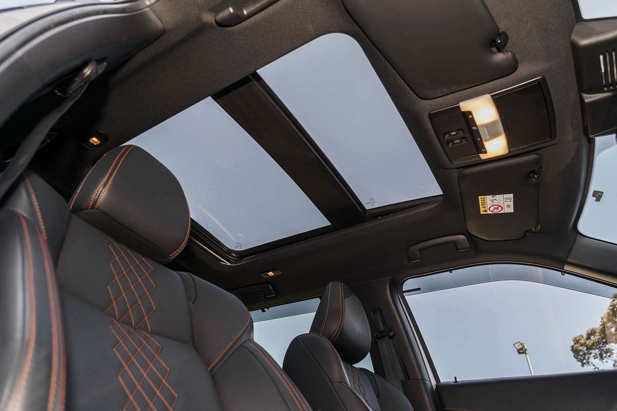 2023 Mitsubishi Outlander Exceed Tourer ZM