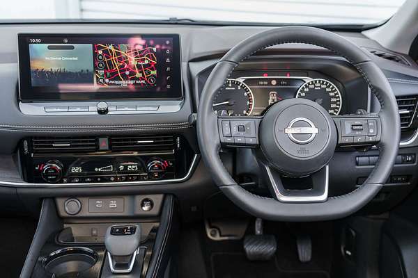 2025 Nissan X-TRAIL ST-L T33