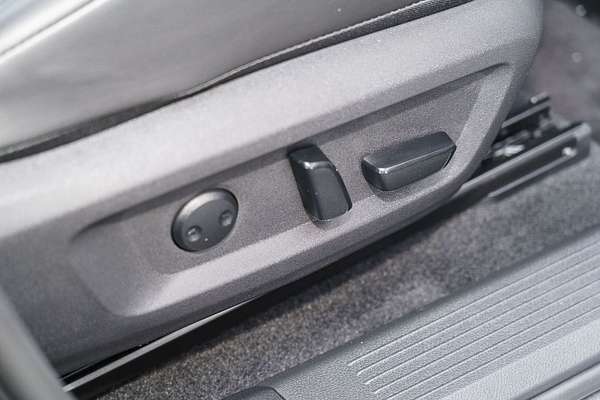 2025 Nissan X-TRAIL ST-L T33