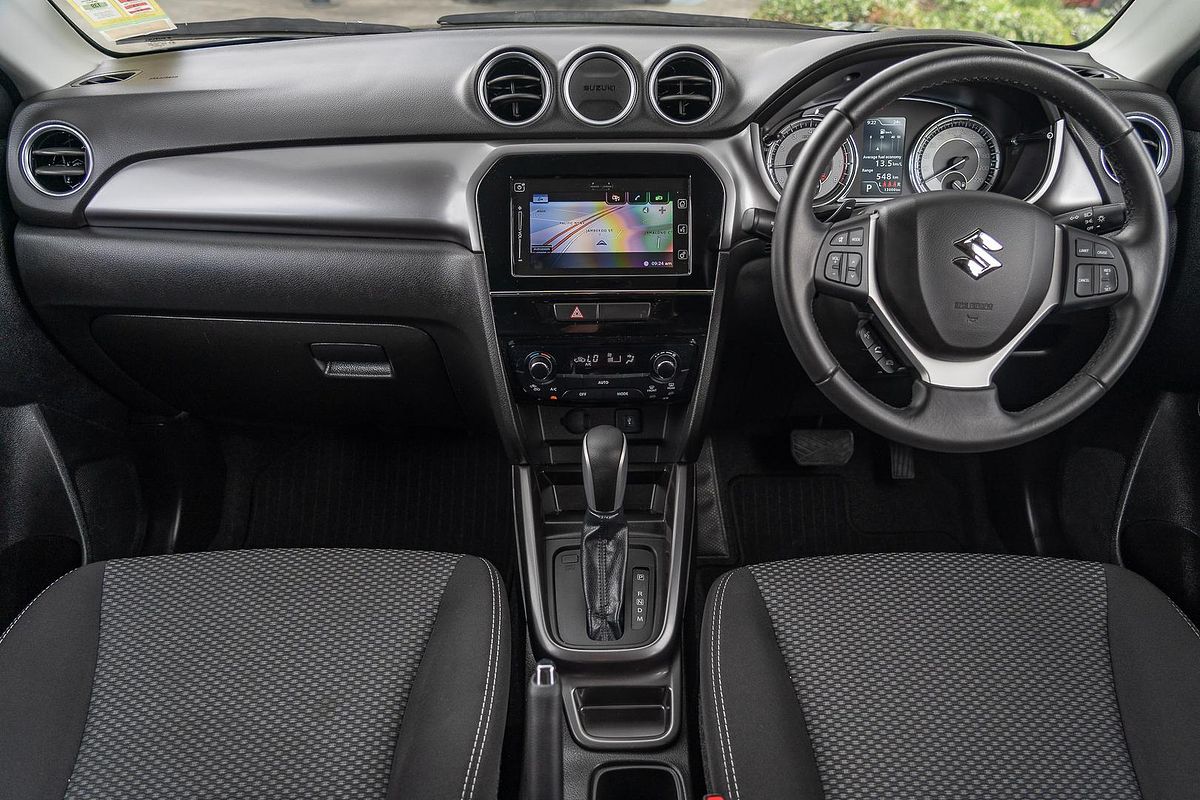 2023 Suzuki Vitara Limited Edition LY Series II