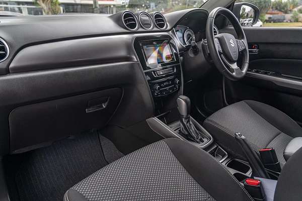 2023 Suzuki Vitara Limited Edition LY Series II
