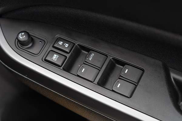 2023 Suzuki Vitara Limited Edition LY Series II