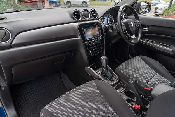 2023 Suzuki Vitara Limited Edition LY Series II