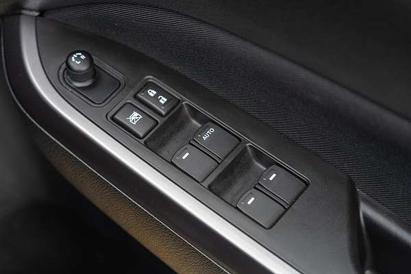 2023 Suzuki Vitara Limited Edition LY Series II