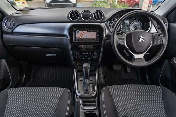 2023 Suzuki Vitara Limited Edition LY Series II