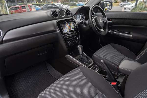 2023 Suzuki Vitara Limited Edition LY Series II
