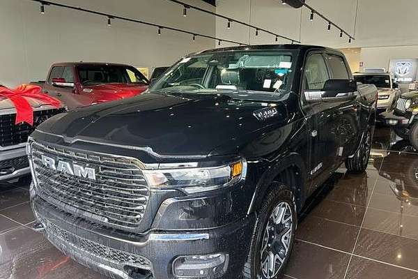 2025 RAM 1500 Laramie Sport Hurricane SO RamBox DT 4X4 SWB