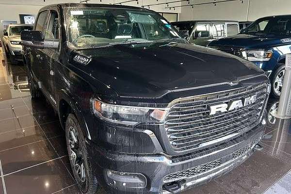 2025 RAM 1500 Laramie Sport Hurricane SO RamBox DT 4X4 SWB