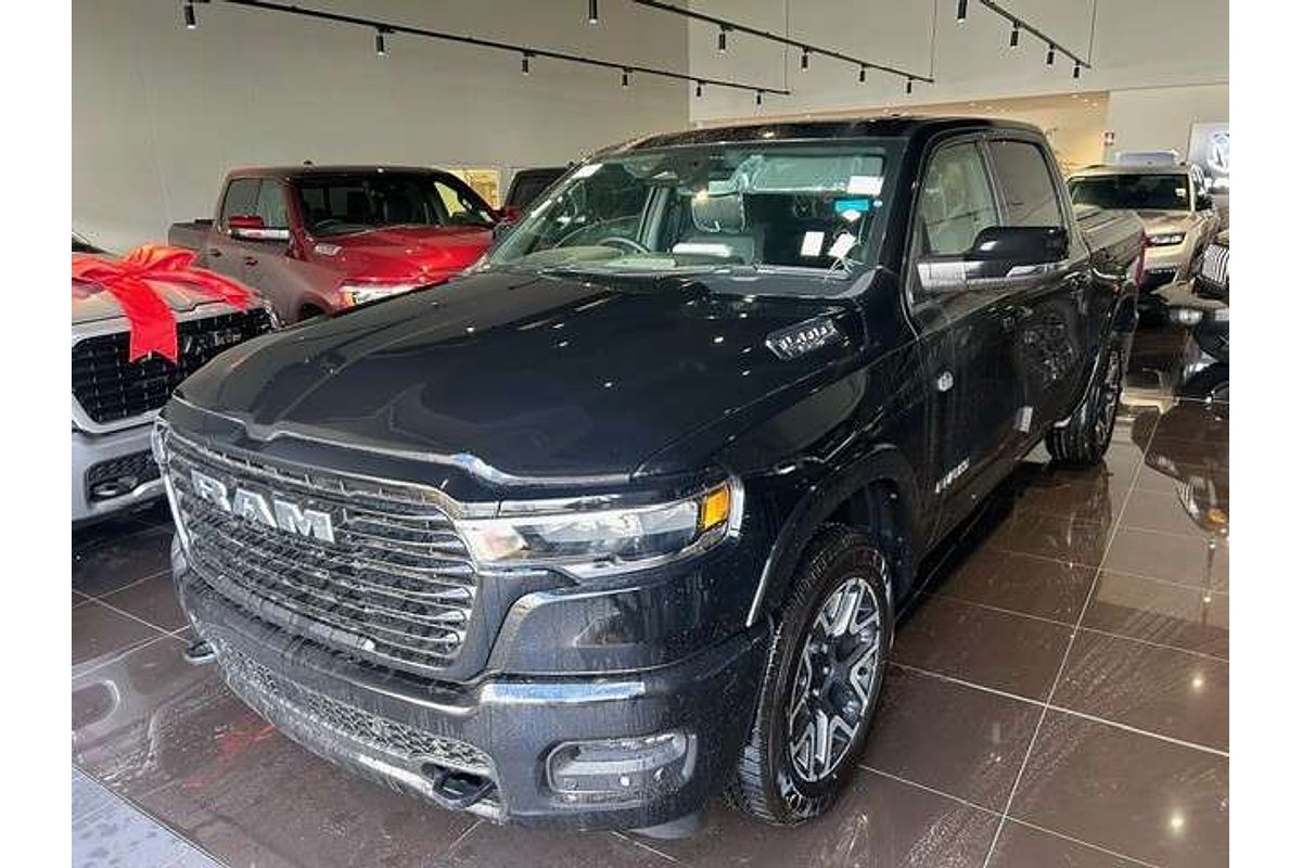 2025 RAM 1500 Laramie Sport Hurricane SO RamBox DT 4X4 SWB