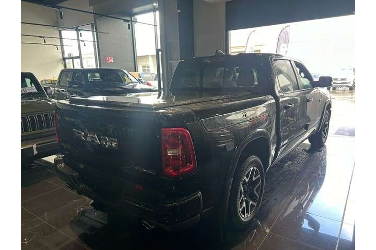 2025 RAM 1500 Laramie Sport Hurricane SO RamBox DT 4X4 SWB