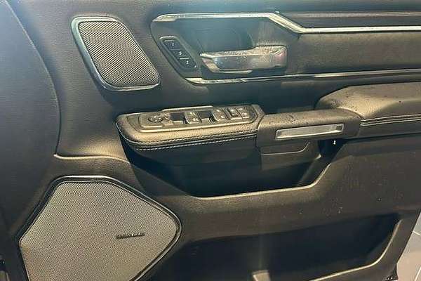 2025 RAM 1500 Laramie Sport Hurricane SO RamBox DT 4X4 SWB