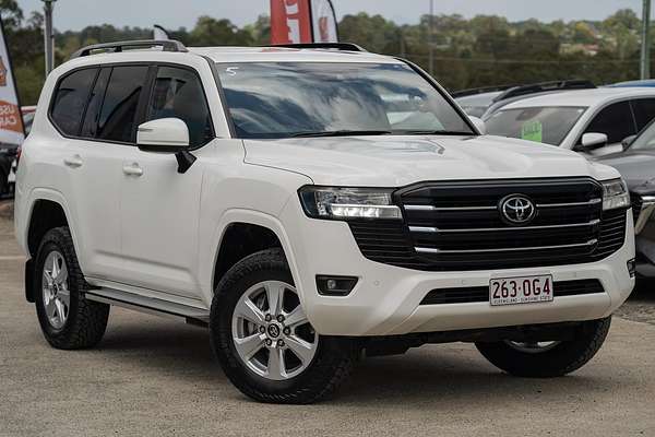 2023 Toyota Landcruiser GXL FJA300R