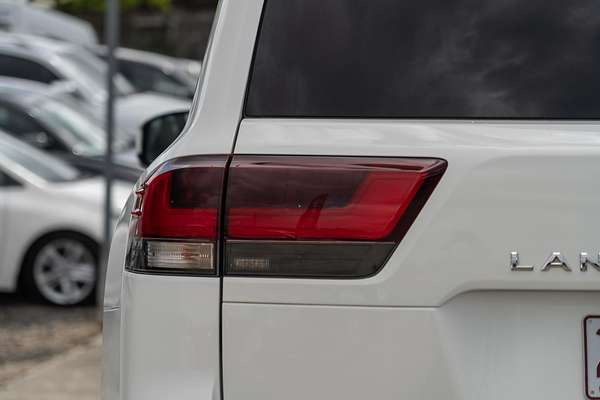 2023 Toyota Landcruiser GXL FJA300R