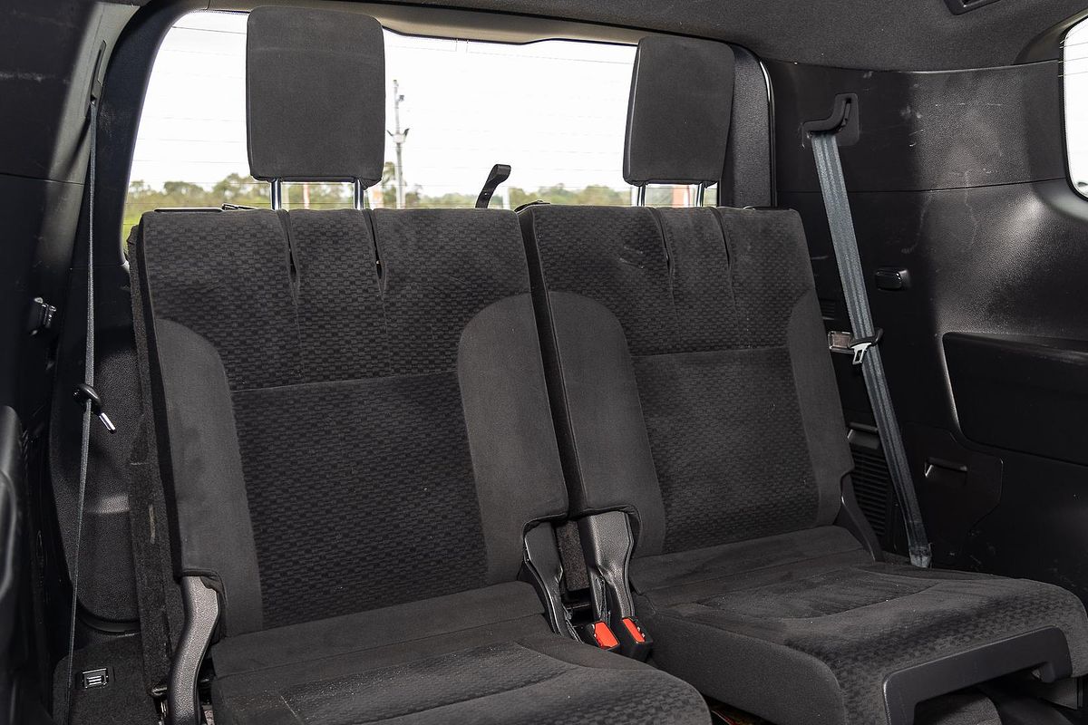 2023 Toyota Landcruiser GXL FJA300R