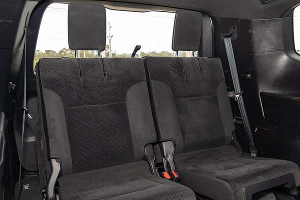 2023 Toyota Landcruiser GXL FJA300R