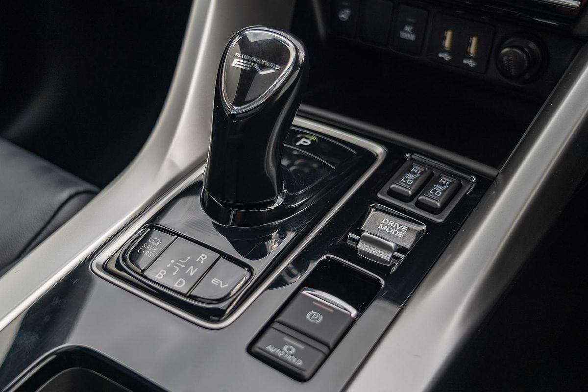 2024 Mitsubishi Eclipse Cross PHEV Exceed YB