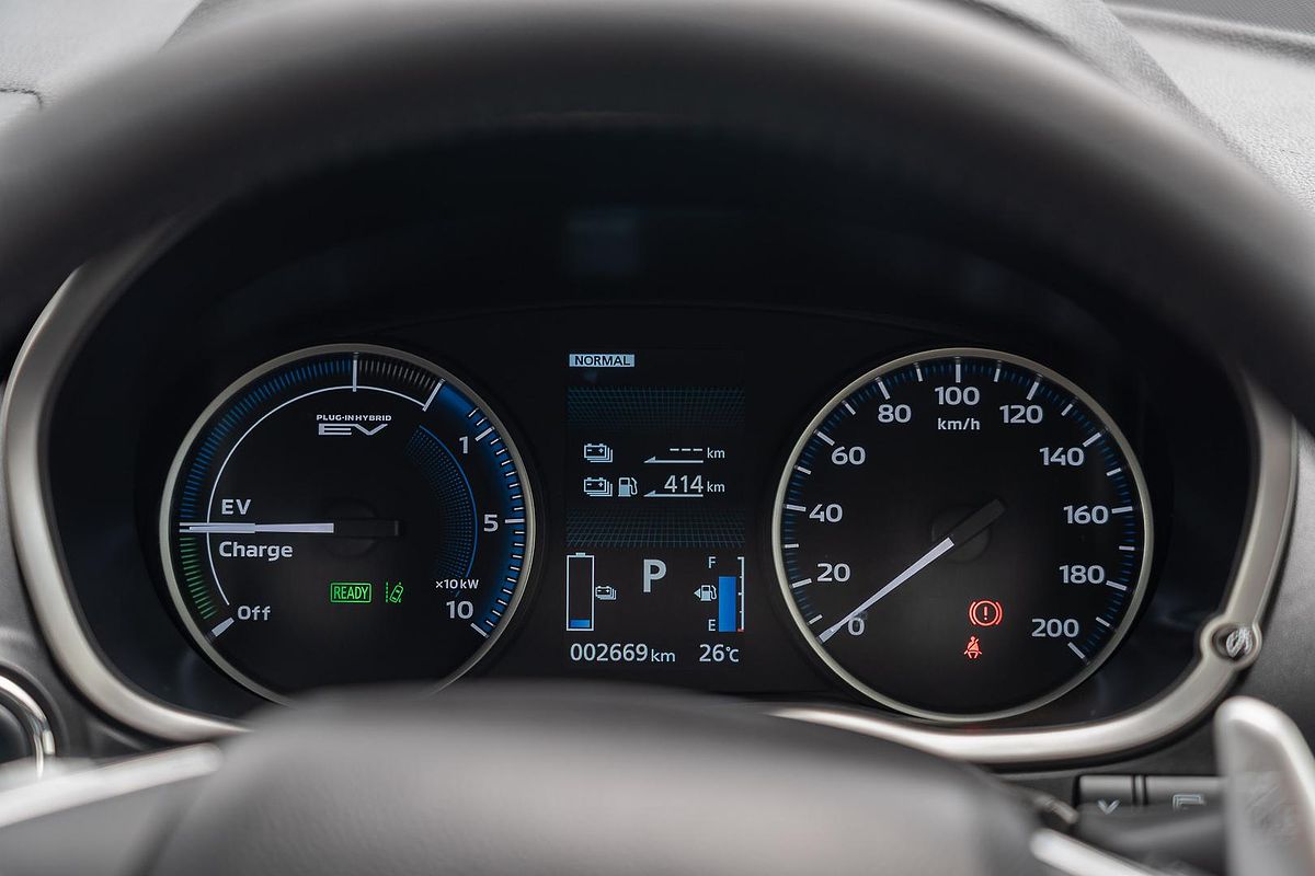 2024 Mitsubishi Eclipse Cross PHEV Exceed YB