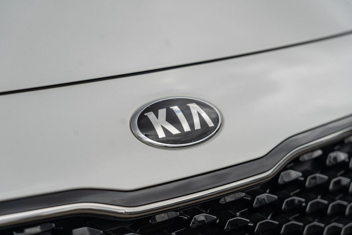 2017 Kia Cerato Sport YD