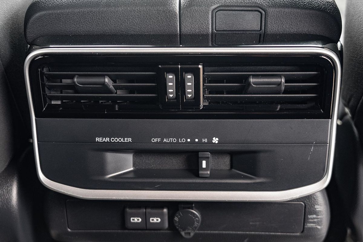 2023 Toyota Landcruiser GXL FJA300R