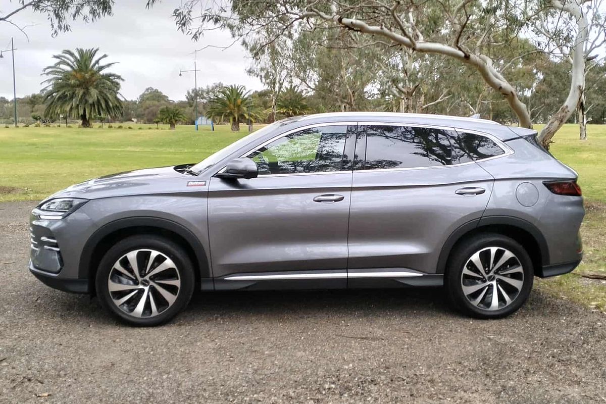 2025 BYD SEALION 6 Premium