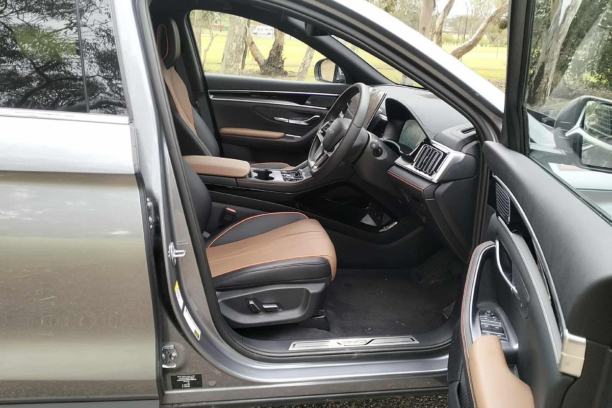 2025 BYD SEALION 6 Premium