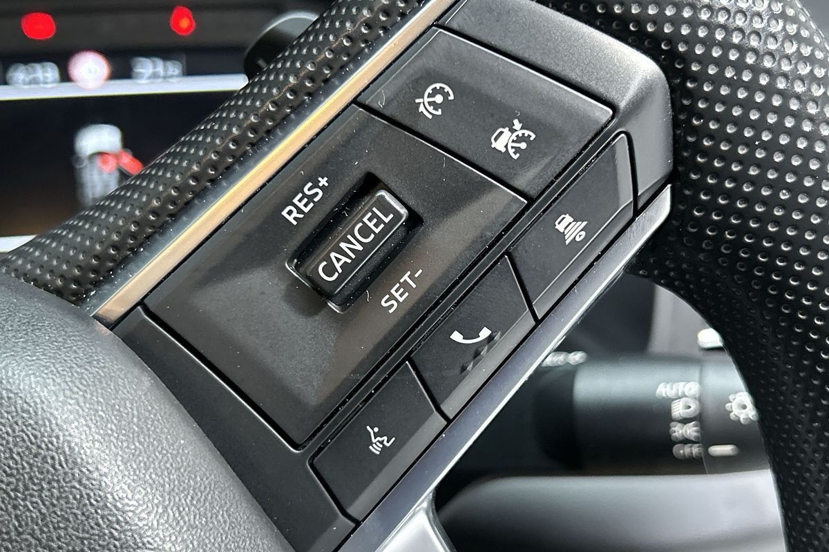 2023 Mitsubishi Outlander ES ZM